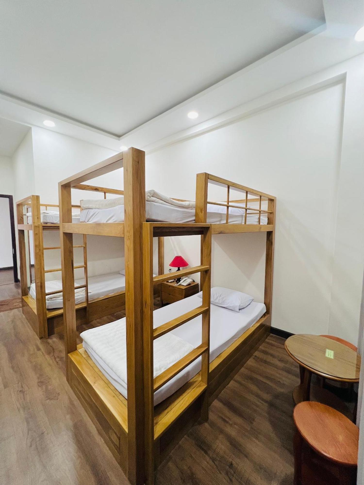 Hotel Khach San Binh Minh Phan Thiết Esterno foto