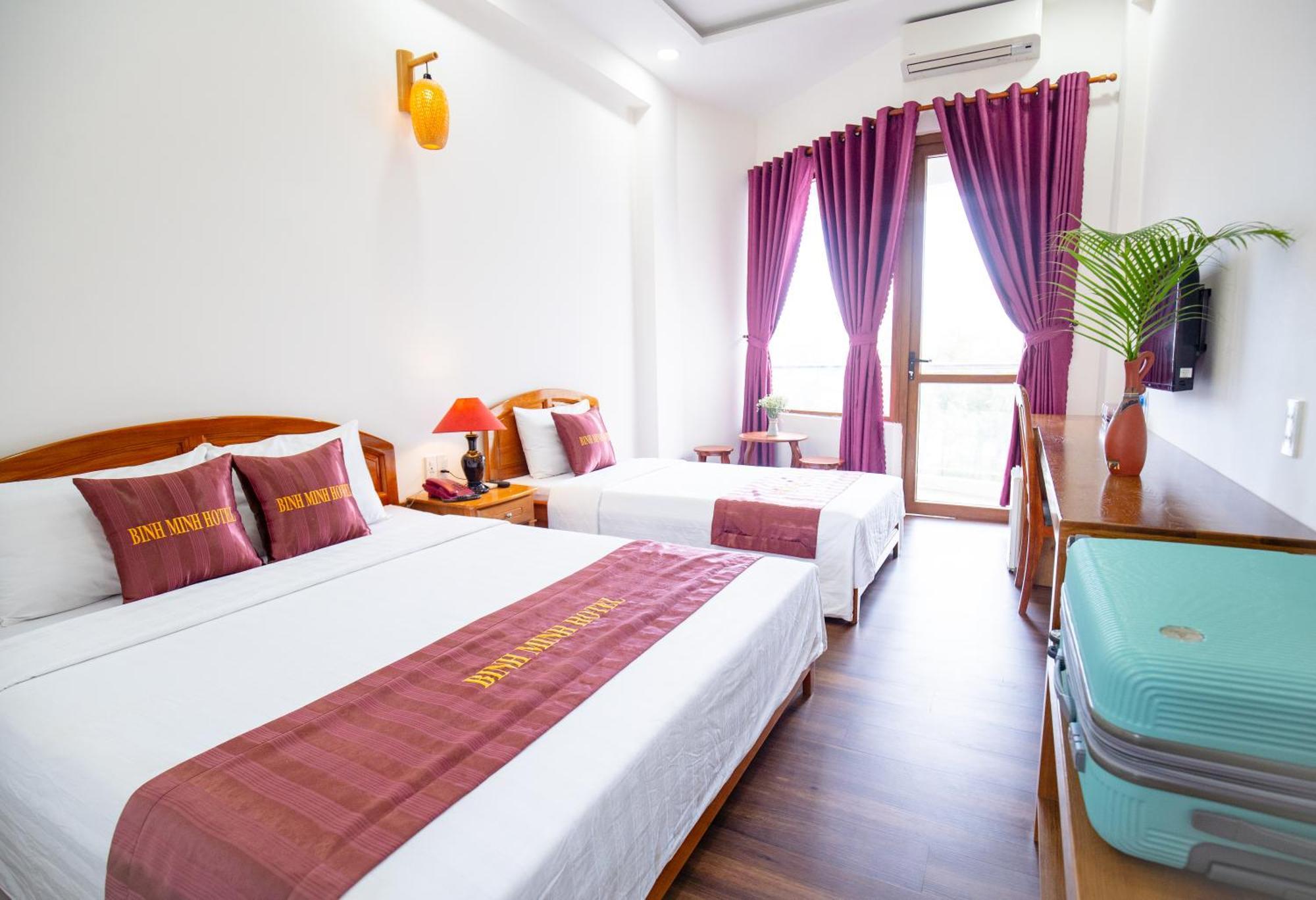 Hotel Khach San Binh Minh Phan Thiết Esterno foto