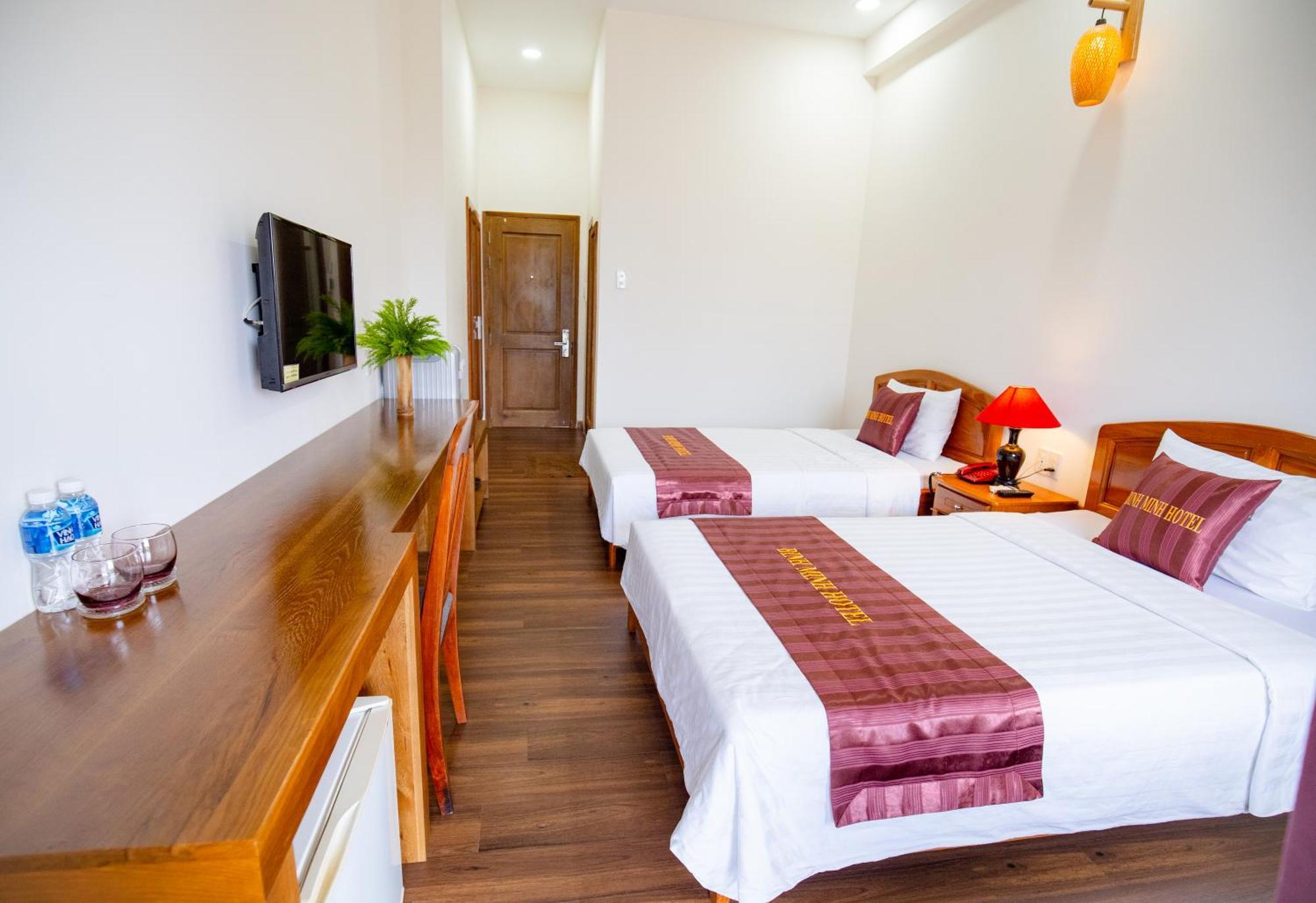 Hotel Khach San Binh Minh Phan Thiết Esterno foto