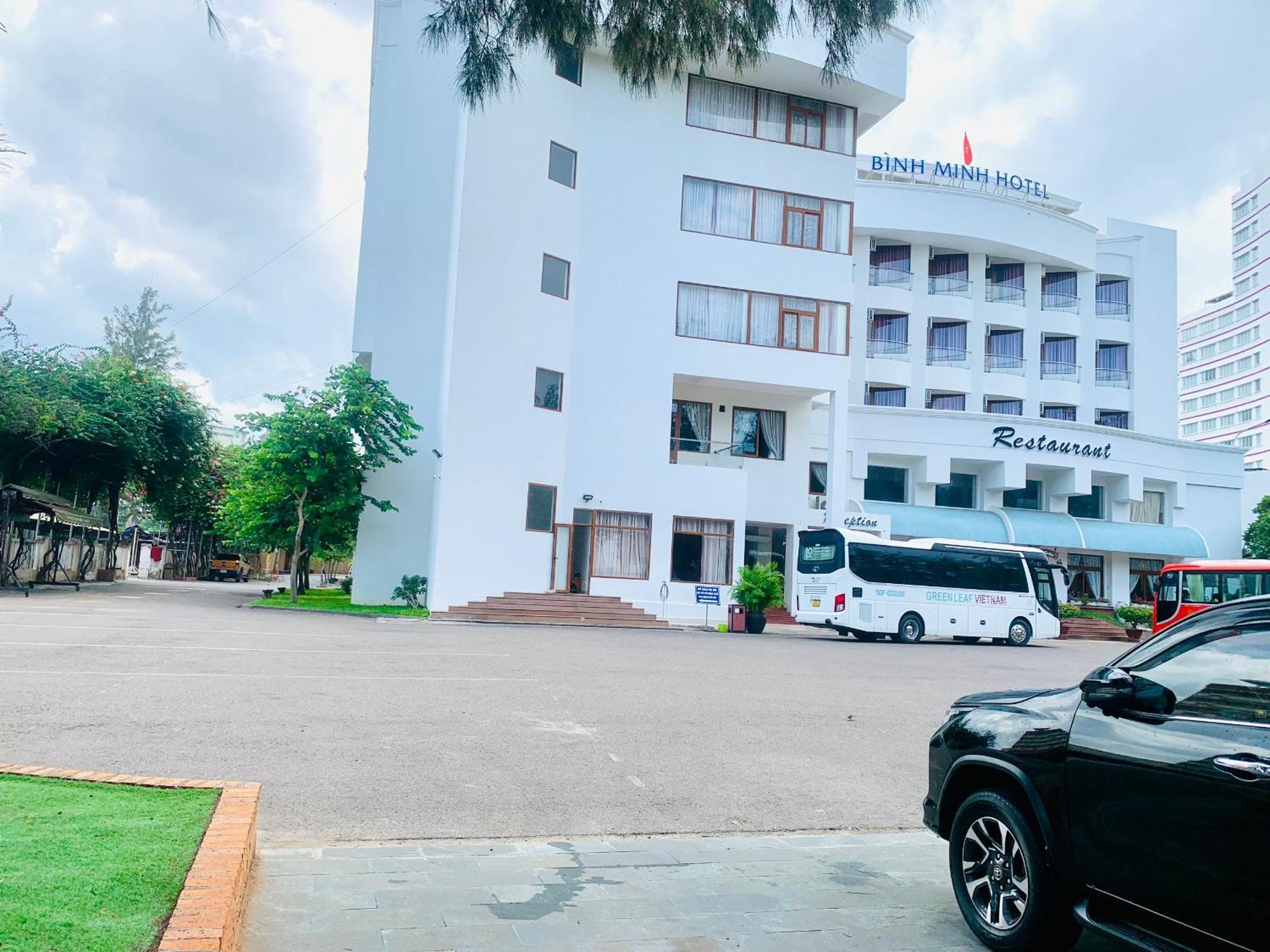 Hotel Khach San Binh Minh Phan Thiết Esterno foto
